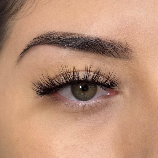 AZALEA Synthetic Korean Silk Eyelashes