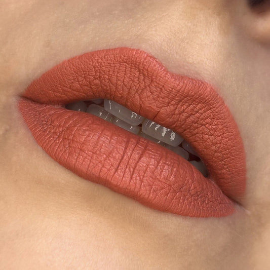 BLOSSOM Long-wear Liquid Lipstick