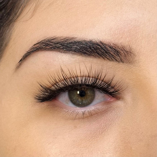 MAGNOLIA Faux Cashmere Eyelashes