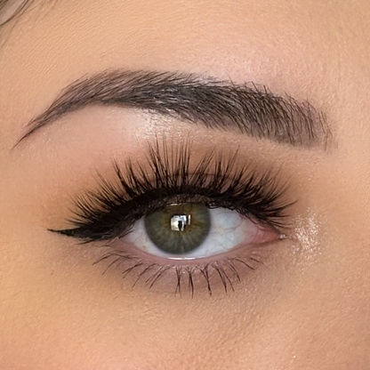 AZALEA Synthetic Korean Silk Eyelashes