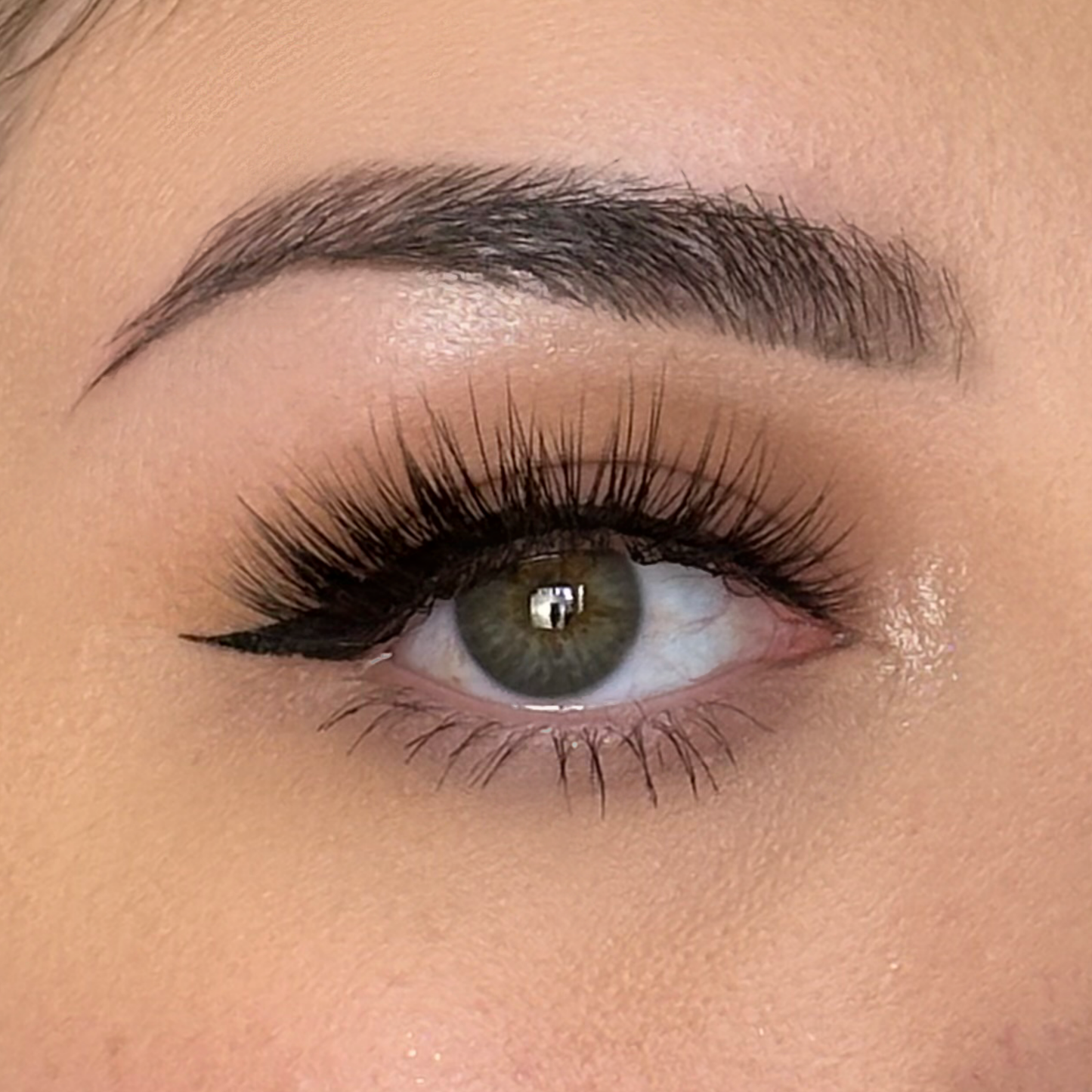 JASMINE Faux Cashmere Eyelashes