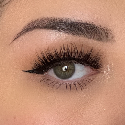 MAGNOLIA Faux Cashmere Eyelashes